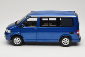 Volkswagen California T4 Ravenna Blue Metallic Norev 1:18 188607 Metall — bild 4 av 8