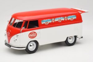 Volkswagen T1 Combi Coca-Cola Solido 1:18 9512 Metall — bild 2 av 8