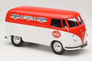 Volkswagen T1 Combi Coca-Cola Solido 1:18 9512 Metall — bild 6 av 8
