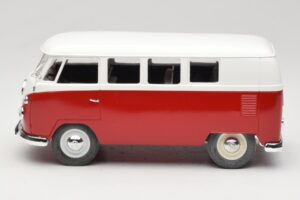Volkswagen Combi T1 Röd & Vit Solido 1:18 8031 Metall — bild 4 av 8