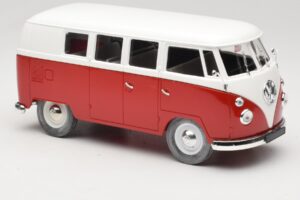 Volkswagen Combi T1 Röd & Vit Solido 1:18 8031 Metall — bild 6 av 8