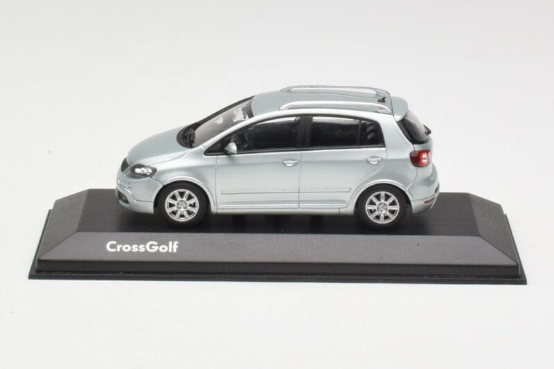 Volkswagen Cross Golf Mk5 Silver Minichamps 1:43 400054370 Metall