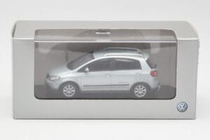Volkswagen Cross Golf Mk5 Silver Minichamps 1:43 GOLF003 Metall — bild 4 av 4