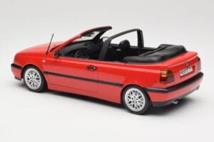 Volkswagen Golf Cabriolet Mk3 Röd Norev 1:18 188433 Metall — bild 5 av 6