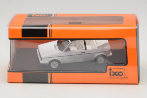 Volkswagen Golf Cabriolet Mk1 Vit IXO 1:43 CLC590N Metall — bild 4 av 4