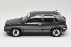 Volkswagen Golf Mk2 CL Grey Metallic Norev 1:18 188556 Metall — bild 4 av 8