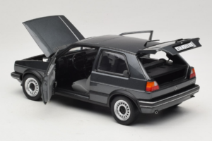 Volkswagen Golf Mk2 CL Grey Metallic Norev 1:18 188556 Metall — bild 5 av 8