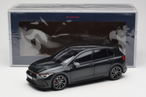 Volkswagen Golf GTI Mk8 Svart Metallic Norev 1:18 188591 Metall — bild 8 av 8