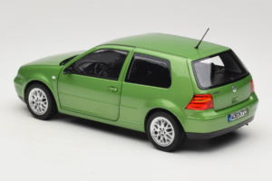 Volkswagen Golf GTI Mk4 Grön Metallic Norev 1:18 188571 Metall — bild 7 av 8