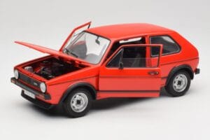 Volkswagen Golf GTI Mk1 Röd Solido 1:18 8166 Metall — bild 2 av 8