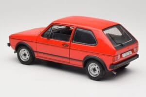 Volkswagen Golf GTI Mk1 Röd Solido 1:18 8166 Metall — bild 7 av 8