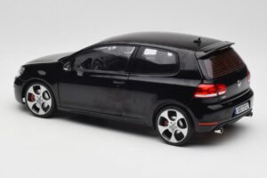 Volkswagen Golf GTI Mk6 Svart Norev 1:18 188502 Metall — bild 7 av 8