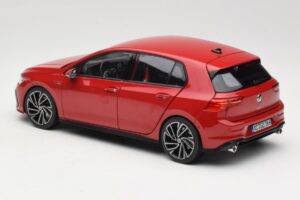 Volkswagen Golf GTI Mk8 Tornado Red Norev 1:18 188595 Metall — bild 7 av 8