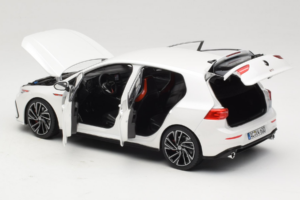 Volkswagen Golf GTI Mk8 White Metallic Norev 1:18 188593 Metall — bild 5 av 8