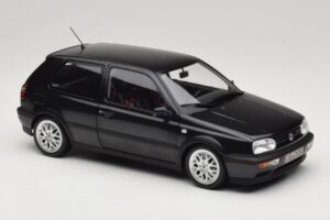 Volkswagen Golf Mk3 GTI Black Metallic Norev 1:18 188415 Metall — bild 6 av 8
