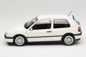 Volkswagen Golf Mk3 GTI Candy White Norev 1:18 188508 Metall — bild 4 av 8