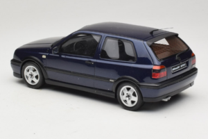 Volkswagen Golf Mk3 VR6 Mörkblå Otto 1:18 OT046 Resin — bild 5 av 6