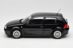 Volkswagen Golf GTI Mk4 Svart Norev 1:18 188574 Metall — bild 4 av 8