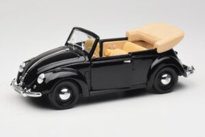 Volkswagen Beetle Cabriolet Svart Maisto 1:18 37800-M6 Metall