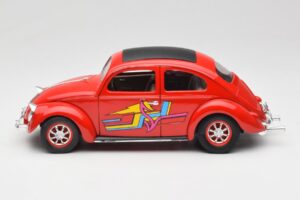 Volkswagen Beetle Röd Solido 1:18 8306 Metall — bild 4 av 8