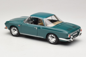 Volkswagen Karmann Ghia 1500 Grön Norev 1:18 188648 Metall — bild 4 av 8