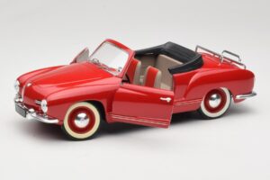 Volkswagen Karmann Ghia Cabriolet Röd Solido 1:18 8058 Metall — bild 2 av 8