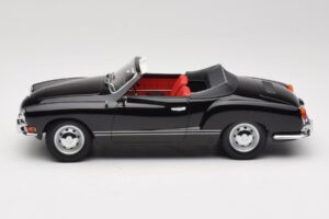 Volkswagen Karmann Ghia Cabriolet Svart Minichamps 1:18 155054031 Metall — bild 3 av 6