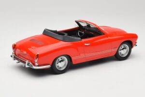 Volkswagen Karmann Ghia Cabriolet Röd Minichamps 1:18 155054030 Metall — bild 2 av 6
