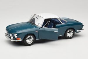 Volkswagen Karmann Ghia Type 34 1500 Sea Blue Norev 1:18 188646 Metall — bild 2 av 8