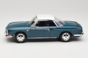 Volkswagen Karmann Ghia Type 34 1500 Sea Blue Norev 1:18 188646 Metall — bild 4 av 8
