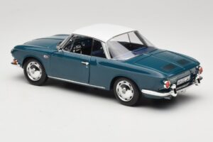 Volkswagen Karmann Ghia Type 34 1500 Sea Blue Norev 1:18 188646 Metall — bild 7 av 8