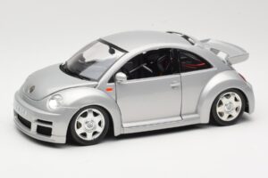 Volkswagen New Beetle RSi Silver Bburago 1:18 3306 Metall