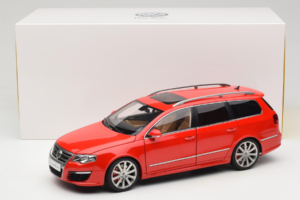 Volkswagen Passat B6 R36 Variant Röd NZG 1:18 KF044-5 Metall — bild 8 av 8