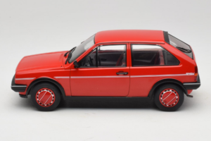 Volkswagen Polo II Coupe Fox MCG 1:18 MCG18523 Metall — bild 3 av 6
