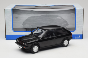 Volkswagen Polo II Coupe G40 Svart MCG 1:18 MCG18524 Metall — bild 6 av 6