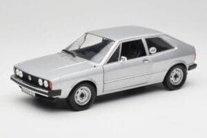 Volkswagen Scirocco GT Mk1 Silver Metallic Revell 1:18 08833 Metall