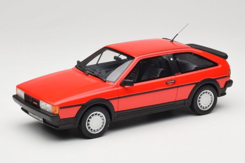 Volkswagen Scirocco Mk2 GTX Röd Otto 1:18 OT065 Resin