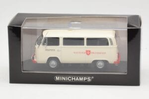 Volkswagen T2 Ambulance Malteser Hilfsdienst Minichamps 1:43 400053092 Metall — bild 4 av 4