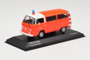 Volkswagen T2 Bus Brandkår Frankfurt Minichamps 1:43 400053091 Metall — bild 2 av 4