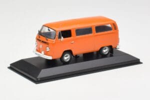 Volkswagen T2 Bus Orange Minichamps 1:43 400053000 Metall — bild 2 av 4
