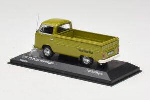 Volkswagen T2 Flatbed Grön Minichamps 1:43 400053202 Metall — bild 3 av 4