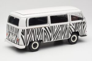 Volkswagen T2a Bus Safari Schuco 1:18 191 Metall — bild 3 av 8