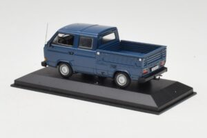 Volkswagen T3 Double Cab Flatbed Blå Minichamps 1:43 400055260 Metall — bild 2 av 4