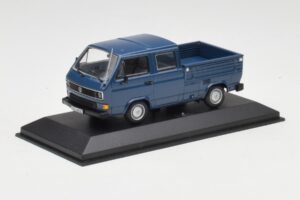 Volkswagen T3 Double Cab Flatbed Blå Minichamps 1:43 400055260 Metall — bild 3 av 4
