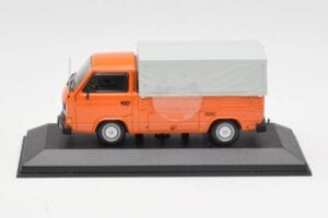 Volkswagen T3 Flatbed Orange Minichamps 1:43 400055200 Metall