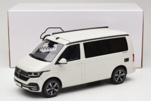 Volkswagen T6.1 California Ocean Candy White Otto 1:18 OT488 Resin — bild 6 av 6