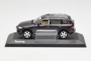 Volkswagen Touareg Grå Minichamps 1:43 TOUAREG001 Metall