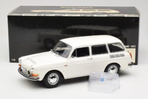 Volkswagen Type 3 1600 L Variant Polis Minichamps 1:18 100051091 Metall — bild 8 av 8