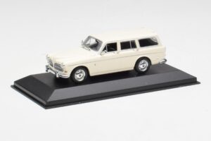 Volvo 121 Amazon Kombi Vit Minichamps 1:43 430171010 Metall — bild 2 av 4