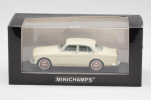 Volvo 121 Amazon Vit Minichamps 1:43 430171040 Metall — bild 4 av 4
